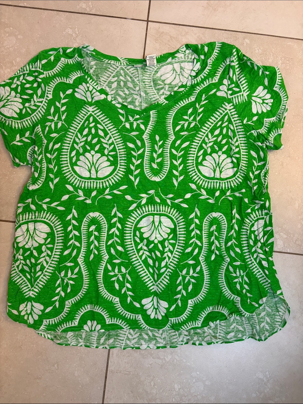 Women’s Green Print V-Neck Short Sleeve Top